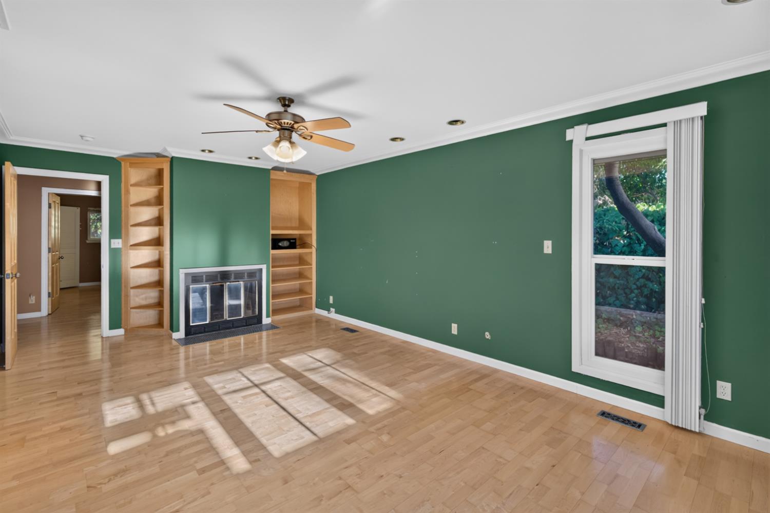 5646 N Lafayette Ave, Fresno, CA 93711