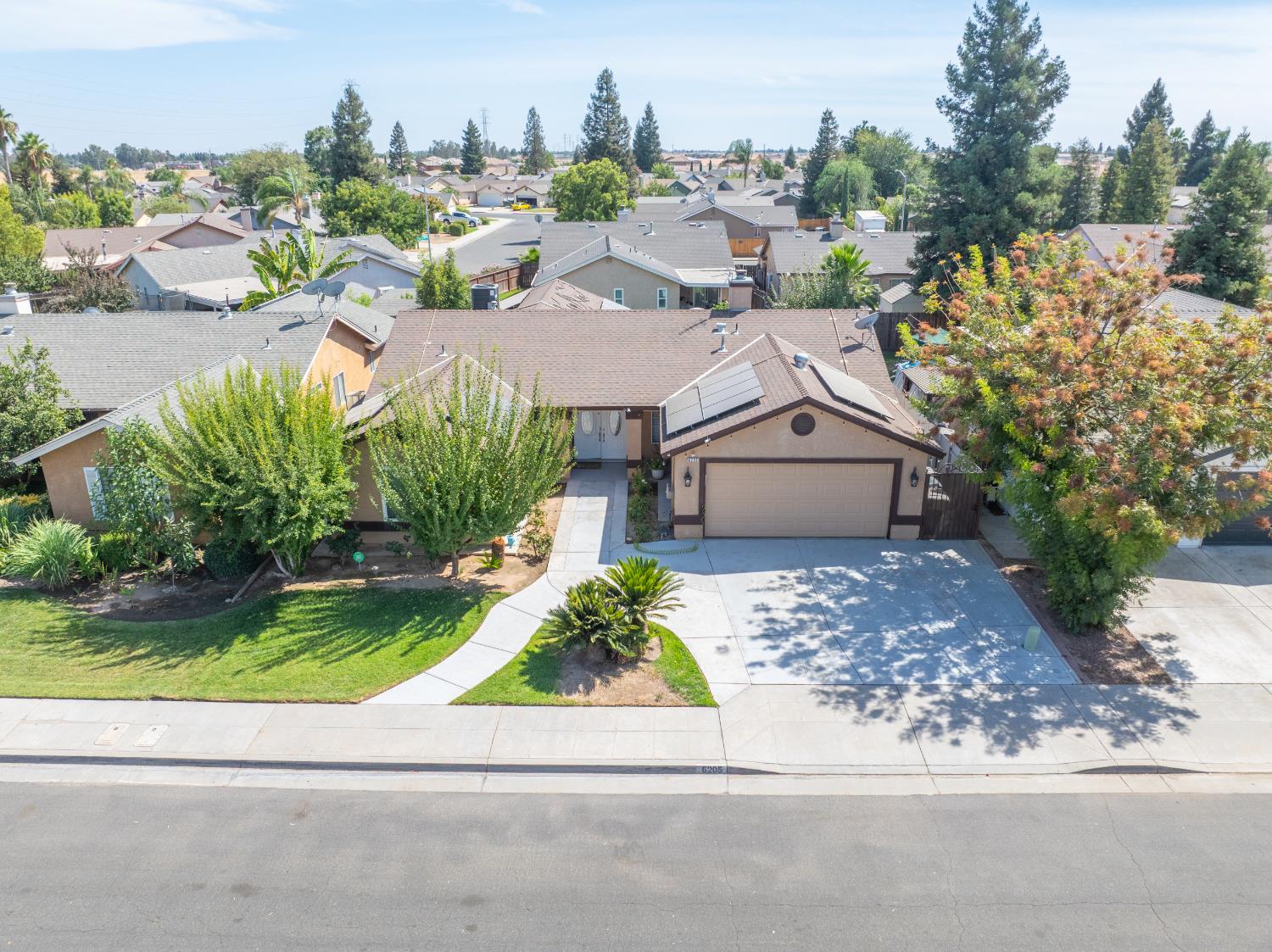 6205 W San Ramon Ave, Fresno, CA 93723