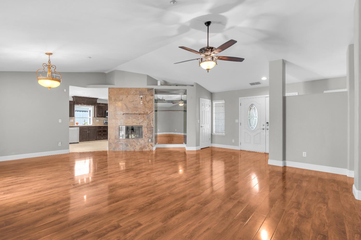 6205 W San Ramon Ave, Fresno, CA 93723