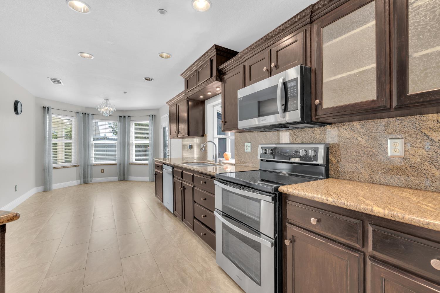 6205 W San Ramon Ave, Fresno, CA 93723