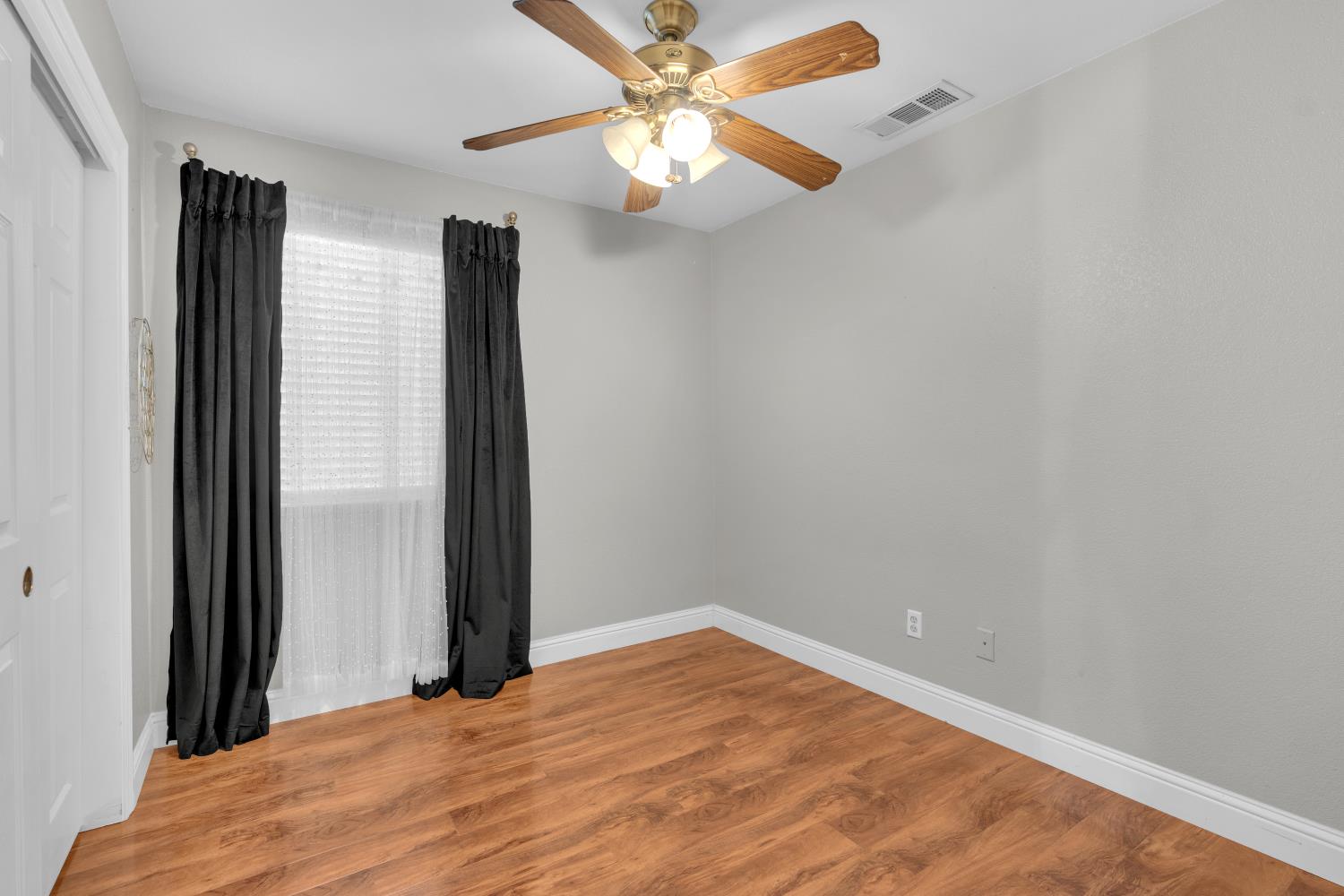 6205 W San Ramon Ave, Fresno, CA 93723