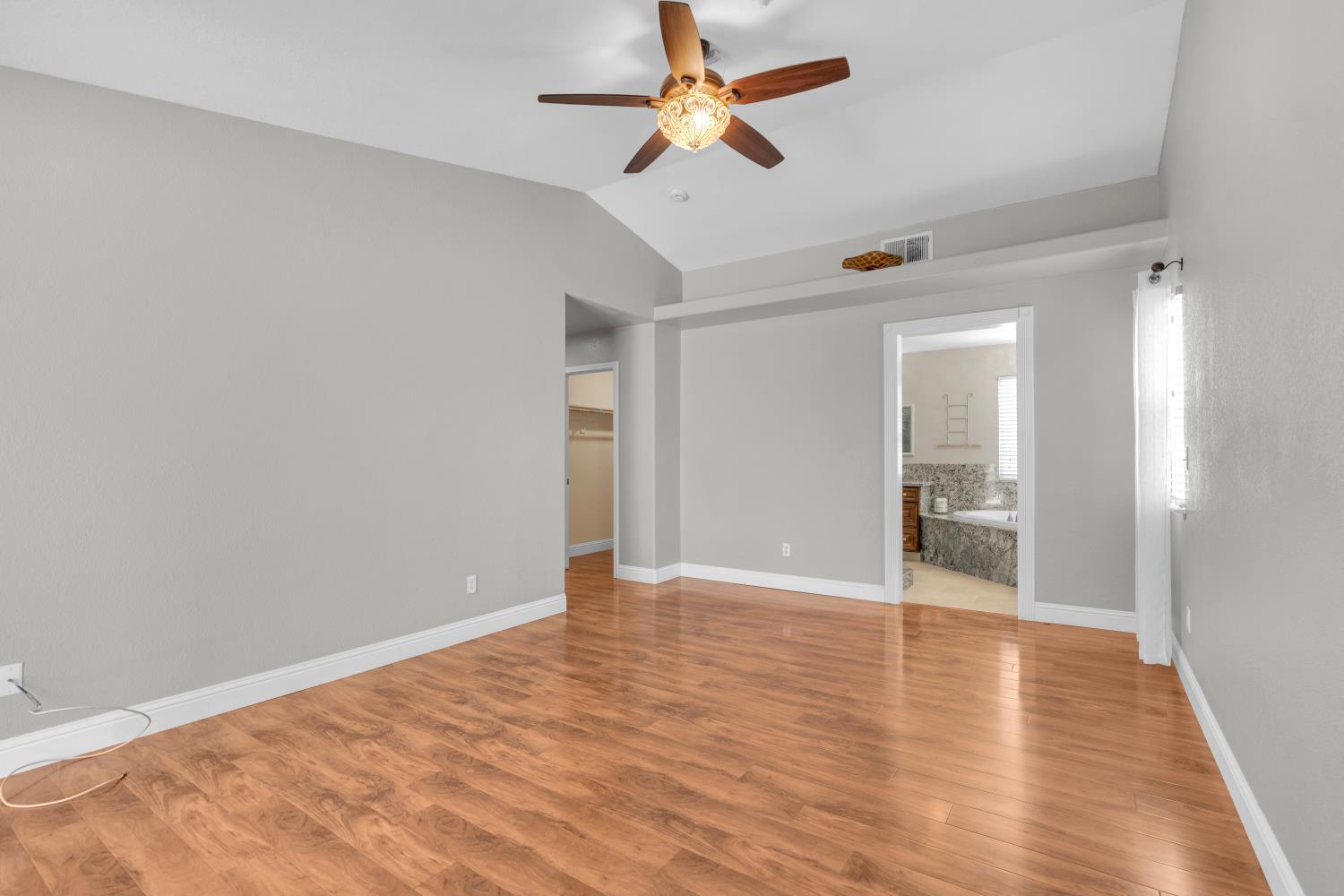 6205 W San Ramon Ave, Fresno, CA 93723