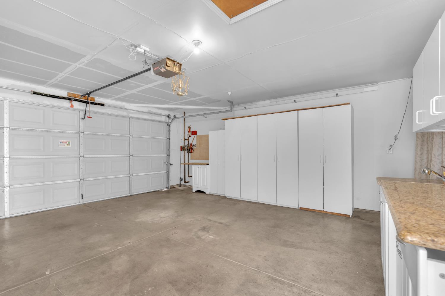 6205 W San Ramon Ave, Fresno, CA 93723