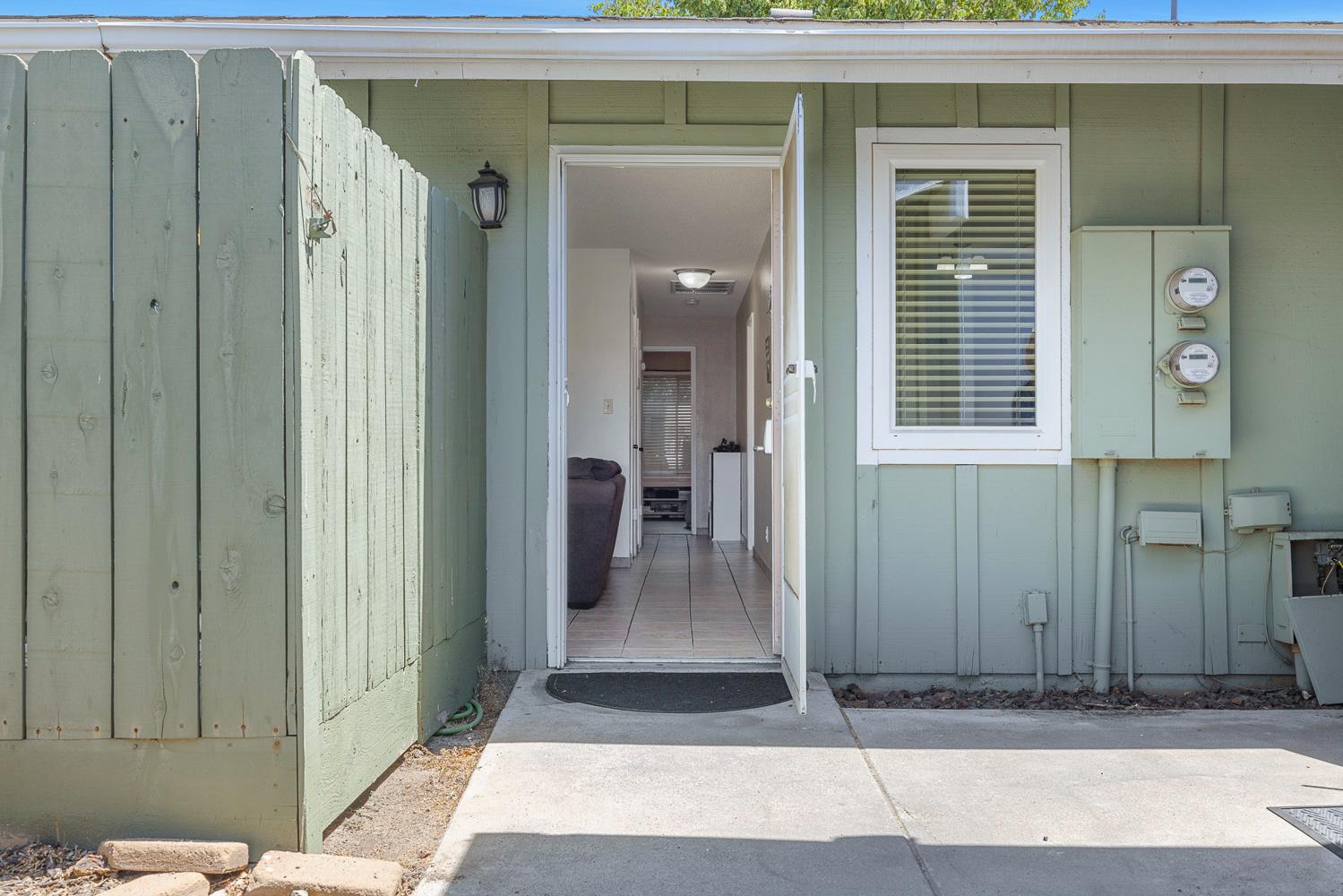 297 E Bullard Ave #109, Fresno, CA 93710