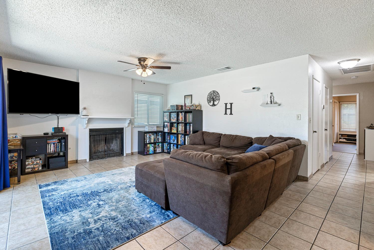 297 E Bullard Ave #109, Fresno, CA 93710