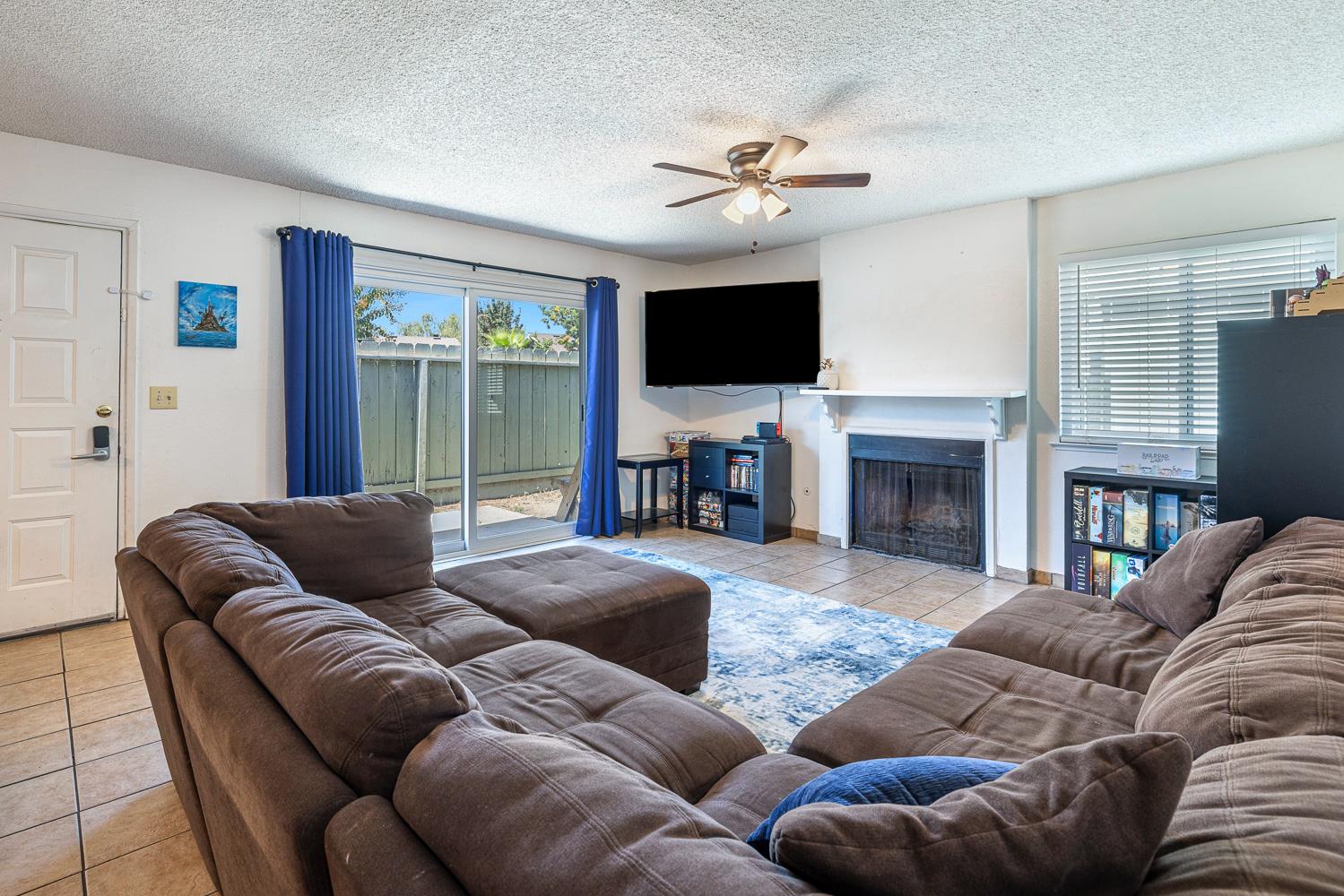 297 E Bullard Ave #109, Fresno, CA 93710