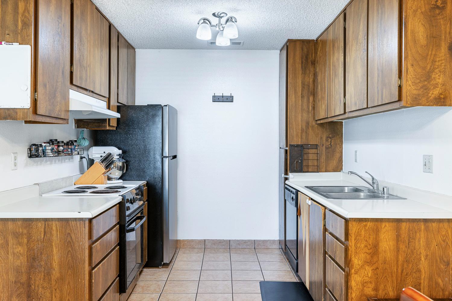 297 E Bullard Ave #109, Fresno, CA 93710