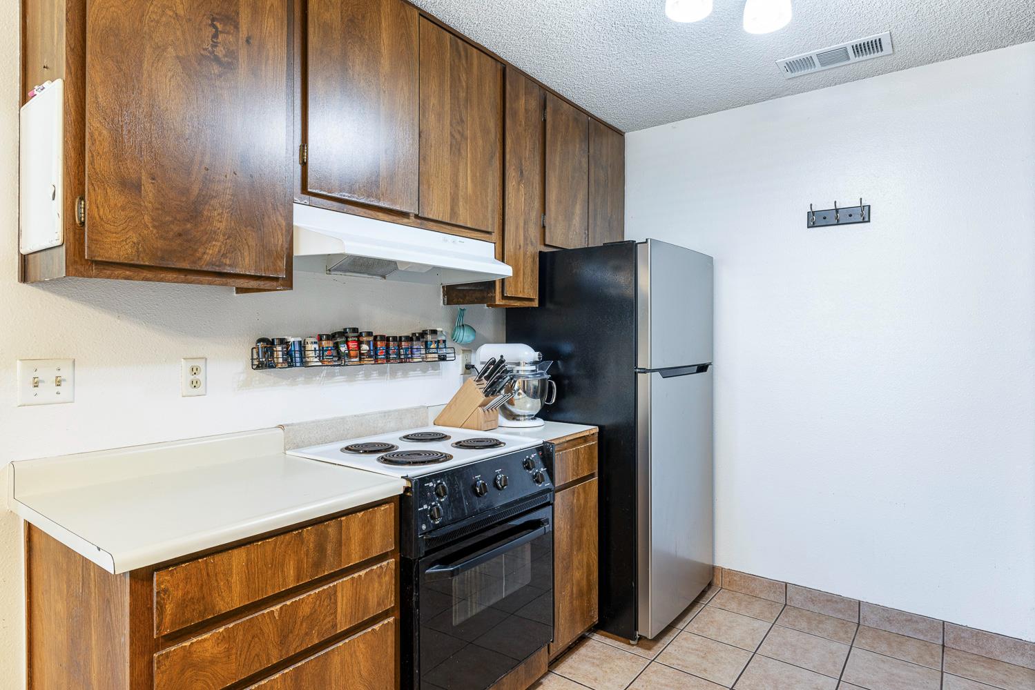 297 E Bullard Ave #109, Fresno, CA 93710