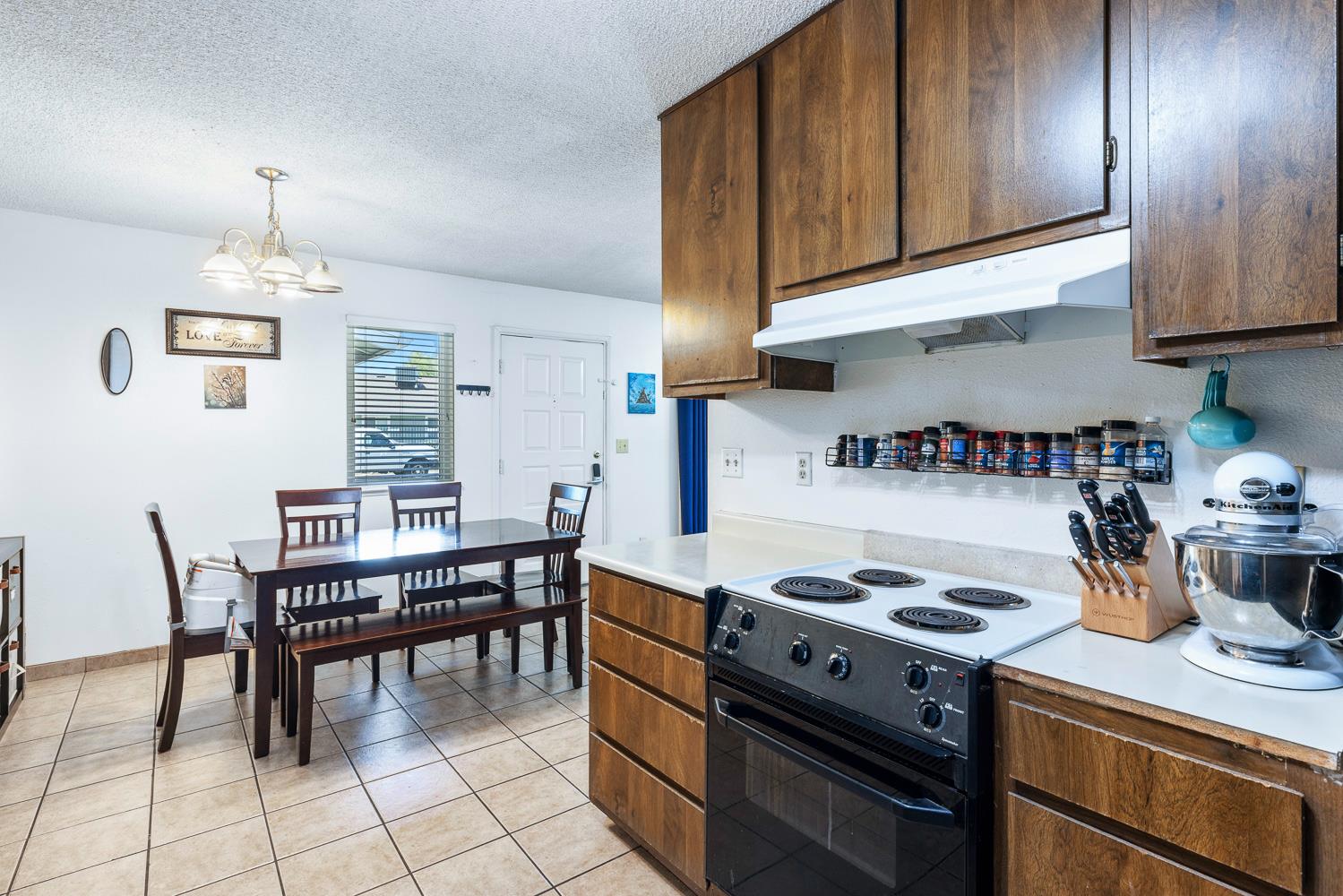 297 E Bullard Ave #109, Fresno, CA 93710