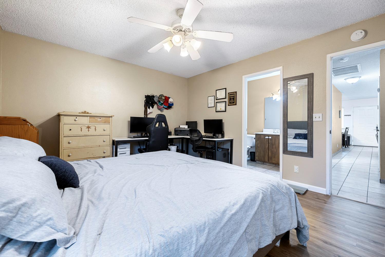 297 E Bullard Ave #109, Fresno, CA 93710