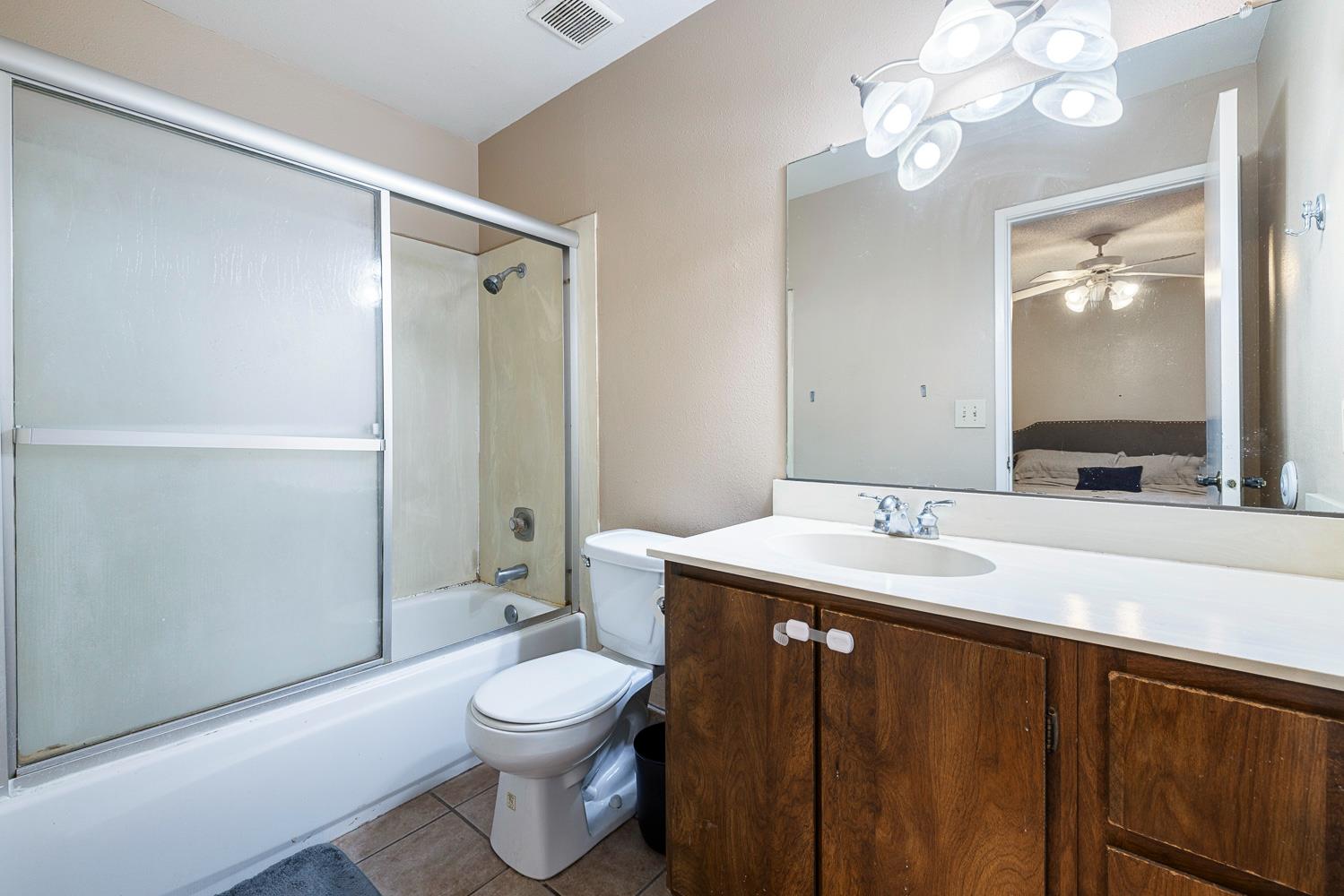 297 E Bullard Ave #109, Fresno, CA 93710