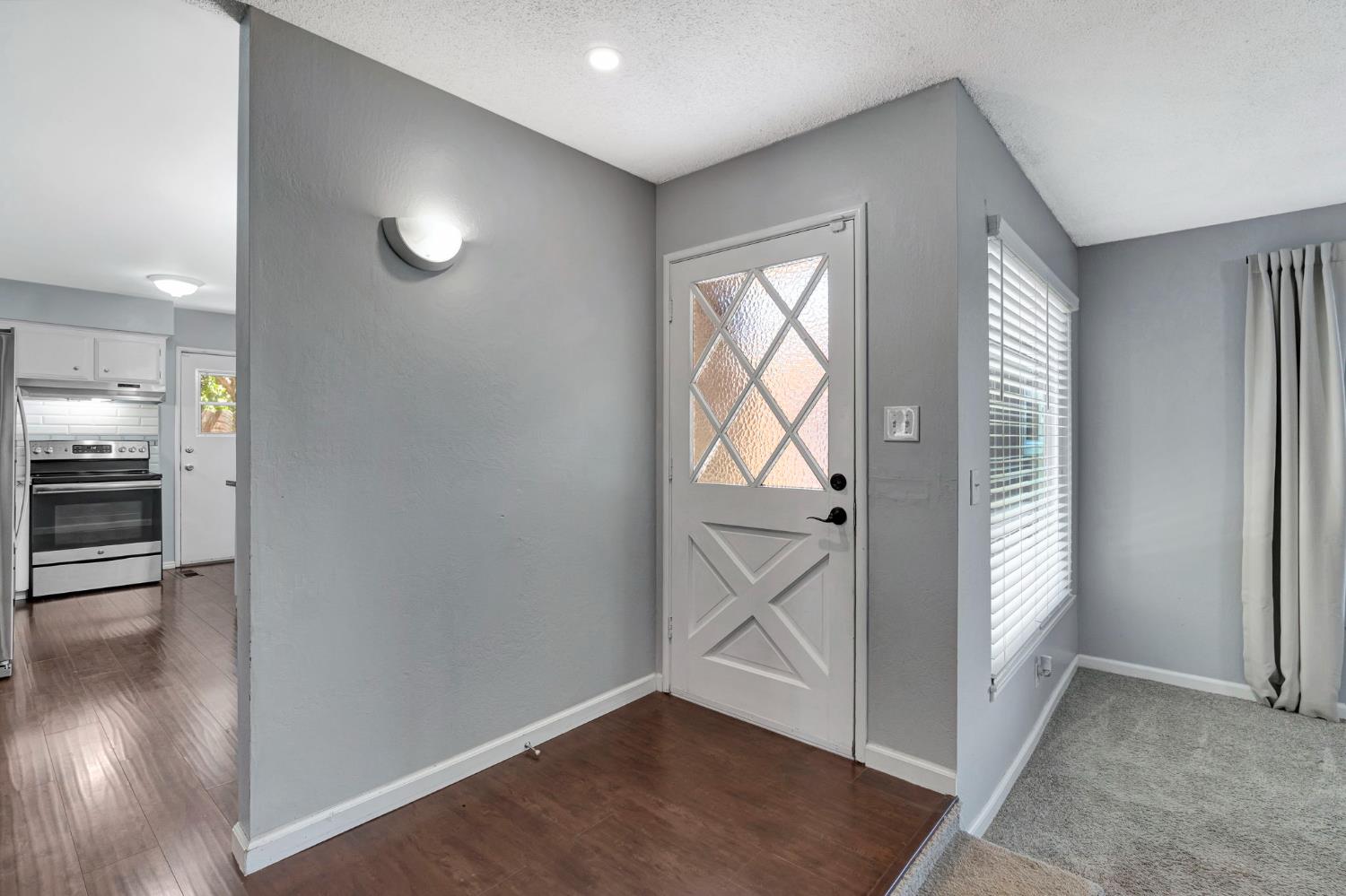 4887 E Pico Ave, Fresno, CA 93726