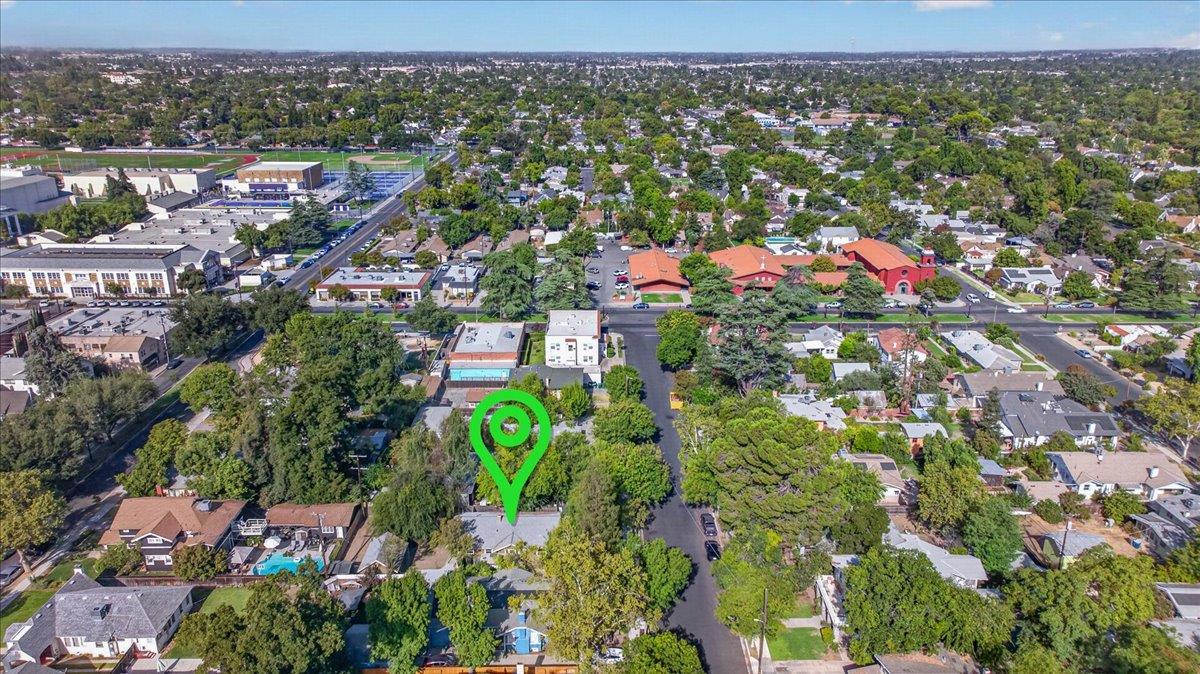 640 E Cambridge Ave, Fresno, CA 93704