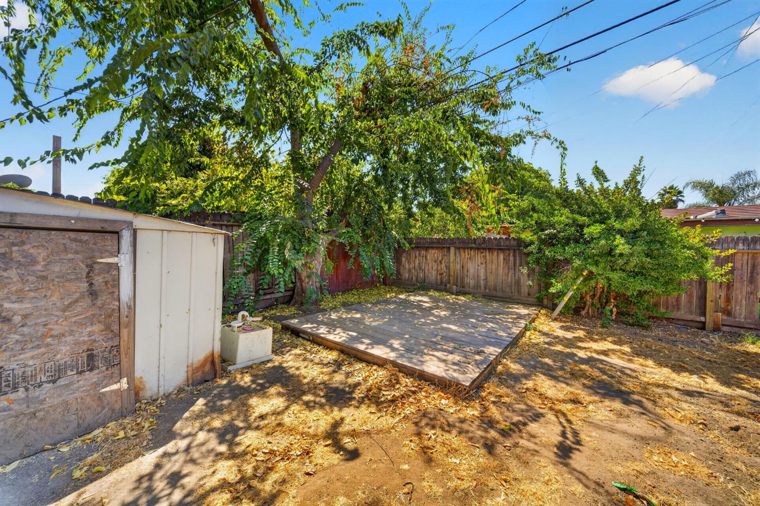 2903 N Fisher St, Fresno, CA 93703