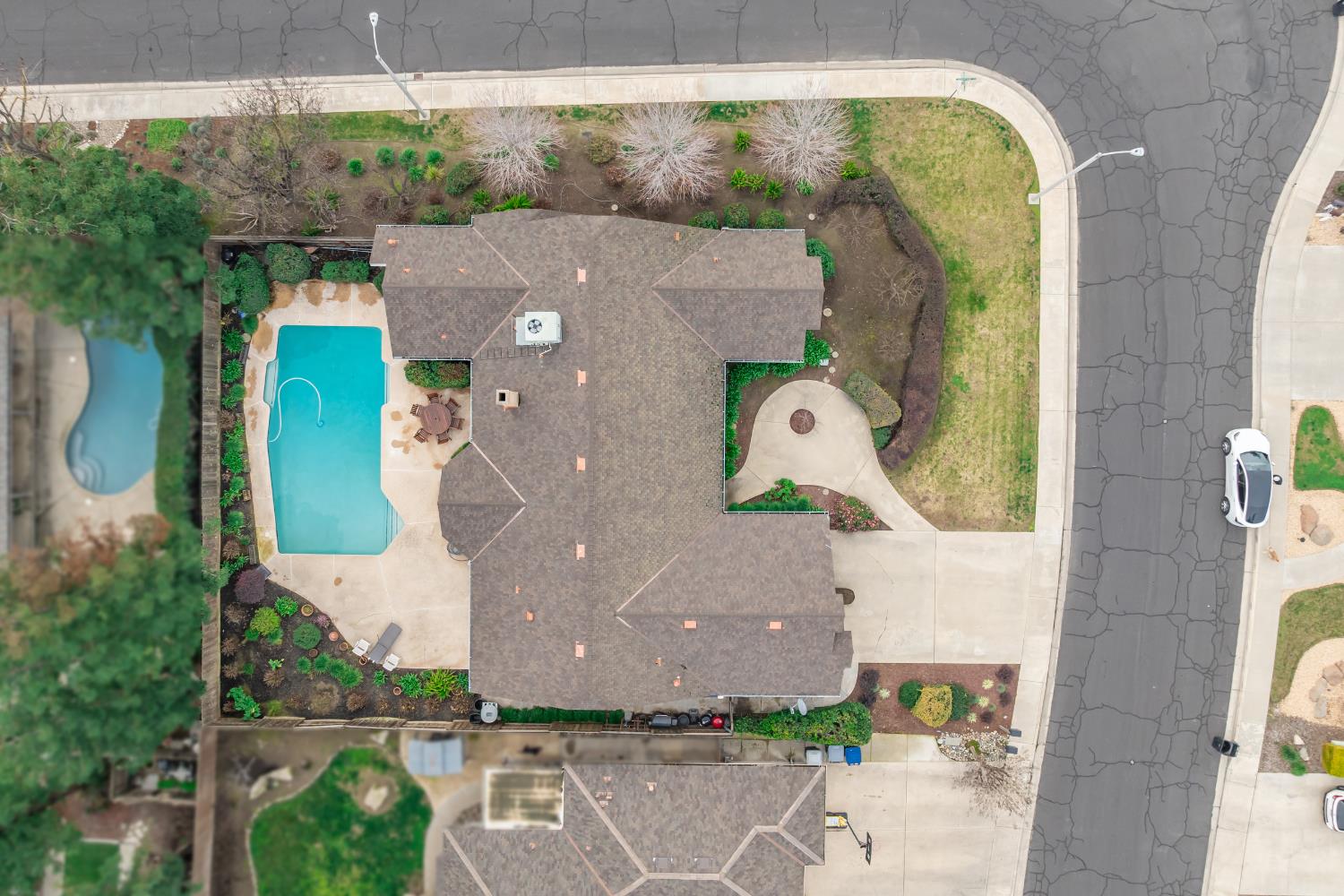 139 E Chestnut, Visalia, CA 93277