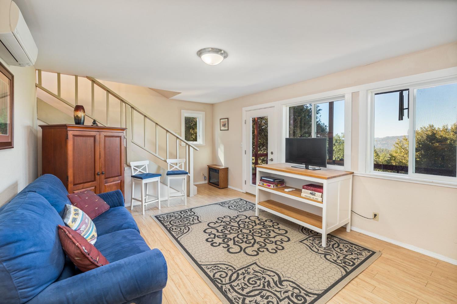 51300 Buckskin Ln, Oakhurst, CA 93644