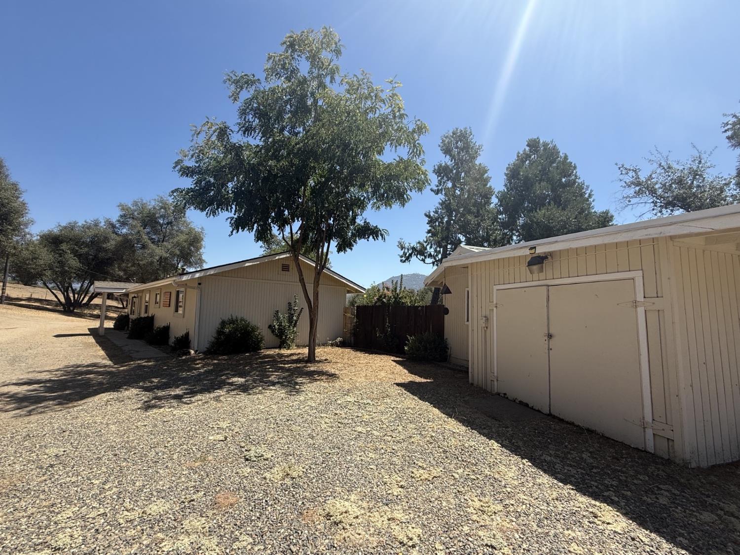 45250 Country View Ln, Ahwahnee, CA 93601