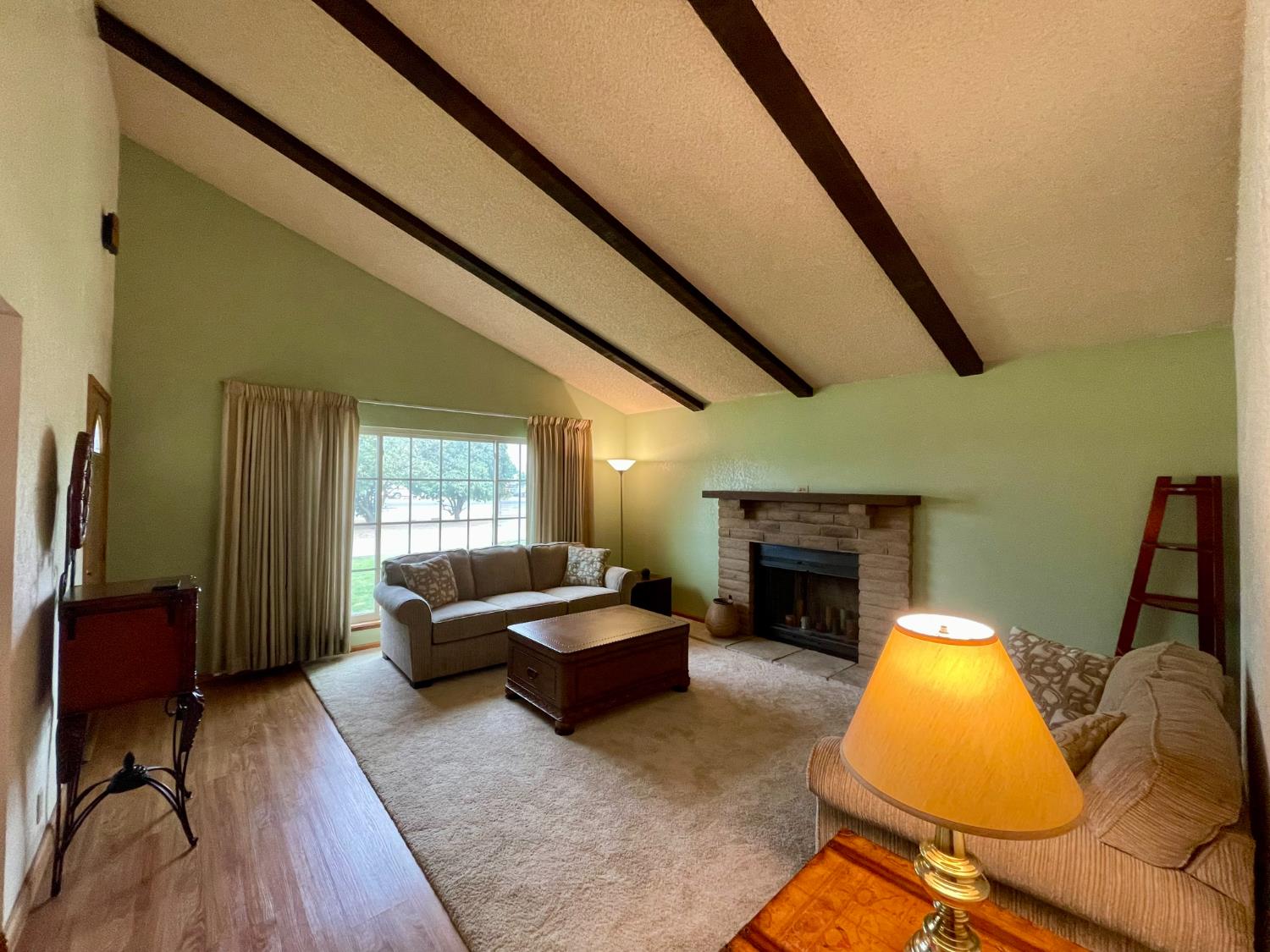 5306 W Belmont, Fresno, CA 93723