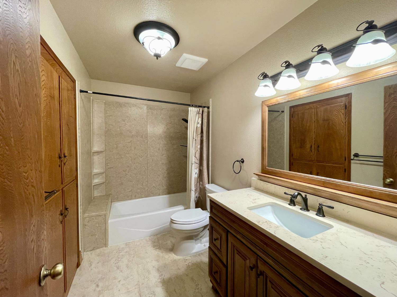 5306 W Belmont, Fresno, CA 93723