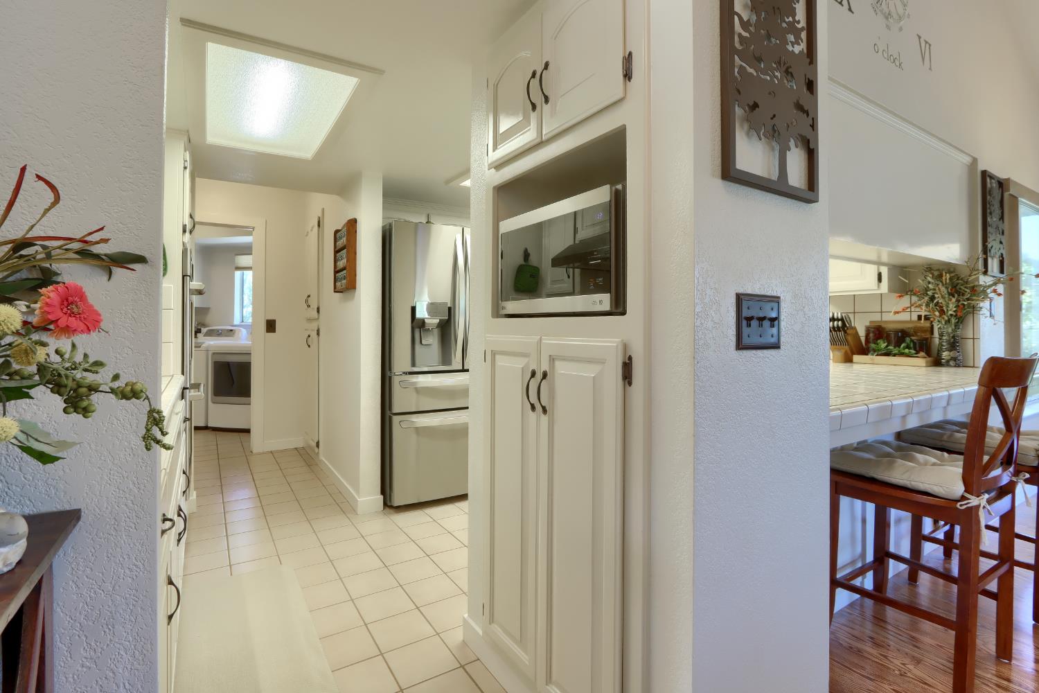 38393 Crestview Ln, Oakhurst, CA 93644