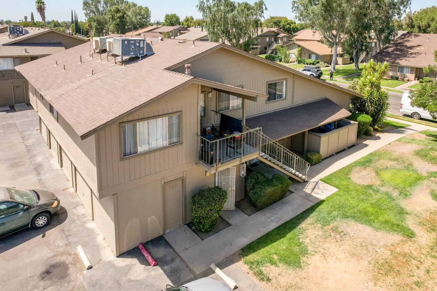808 Green Way, Madera, CA 93638