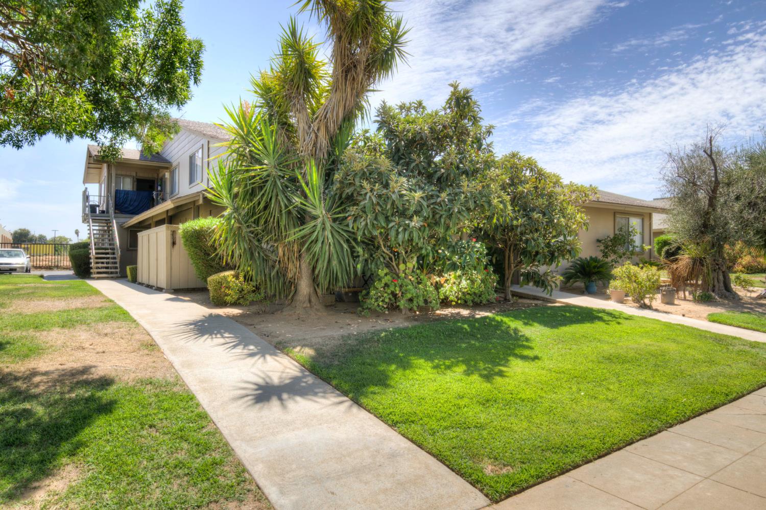 808 Green Way, Madera, CA 93638