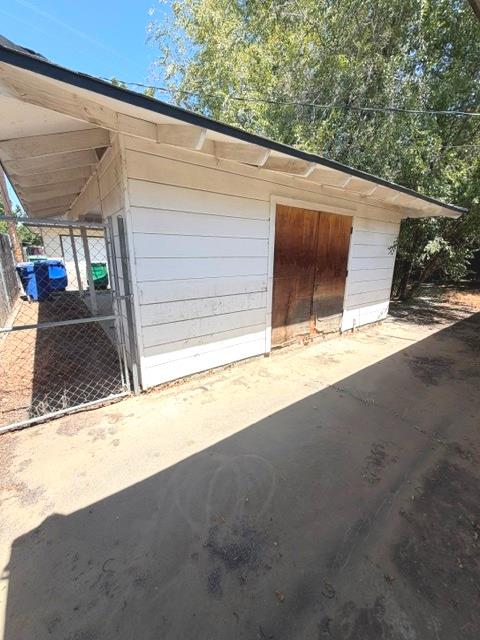 228 Yale Ave, Coalinga, CA 93210