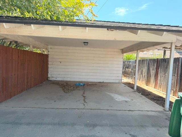 228 Yale Ave, Coalinga, CA 93210