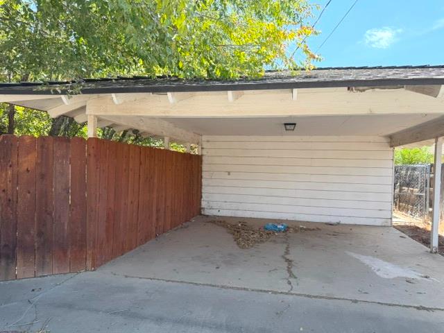 228 Yale Ave, Coalinga, CA 93210