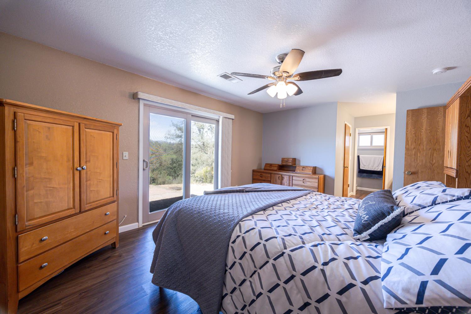 33856 Rivercrest Rd N, Coarsegold, CA 93614