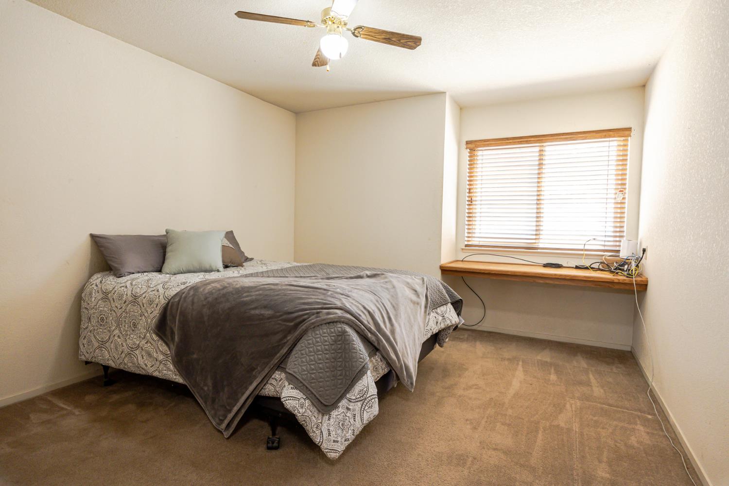 33856 Rivercrest Rd N, Coarsegold, CA 93614