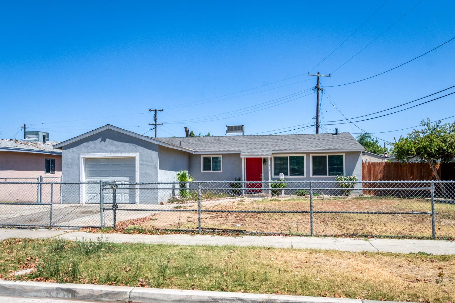 4516 N Anna St, Fresno, CA 93726