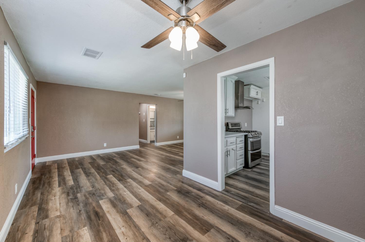 4516 N Anna St, Fresno, CA 93726