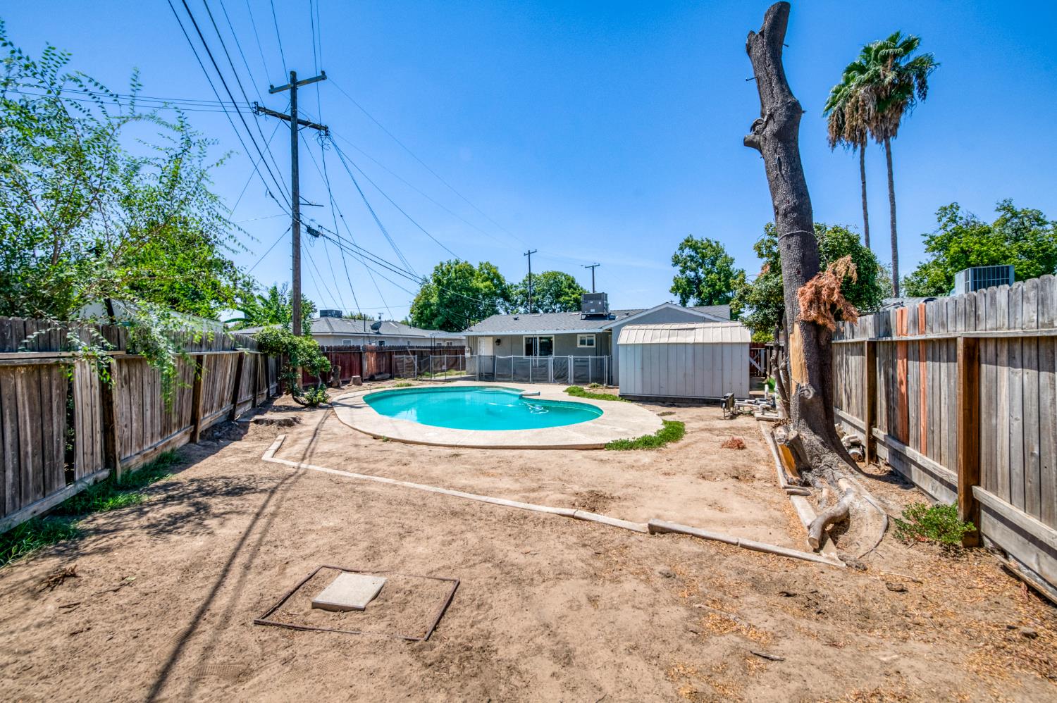 4516 N Anna St, Fresno, CA 93726