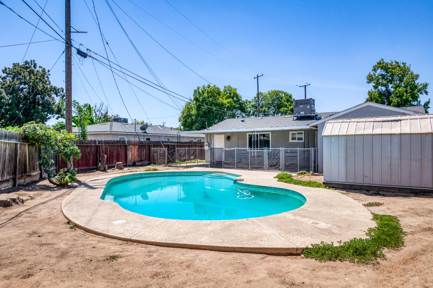4516 N Anna St, Fresno, CA 93726