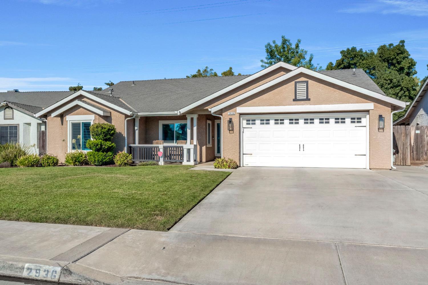 2936 Tarragon Ave, Hanford, CA 93230