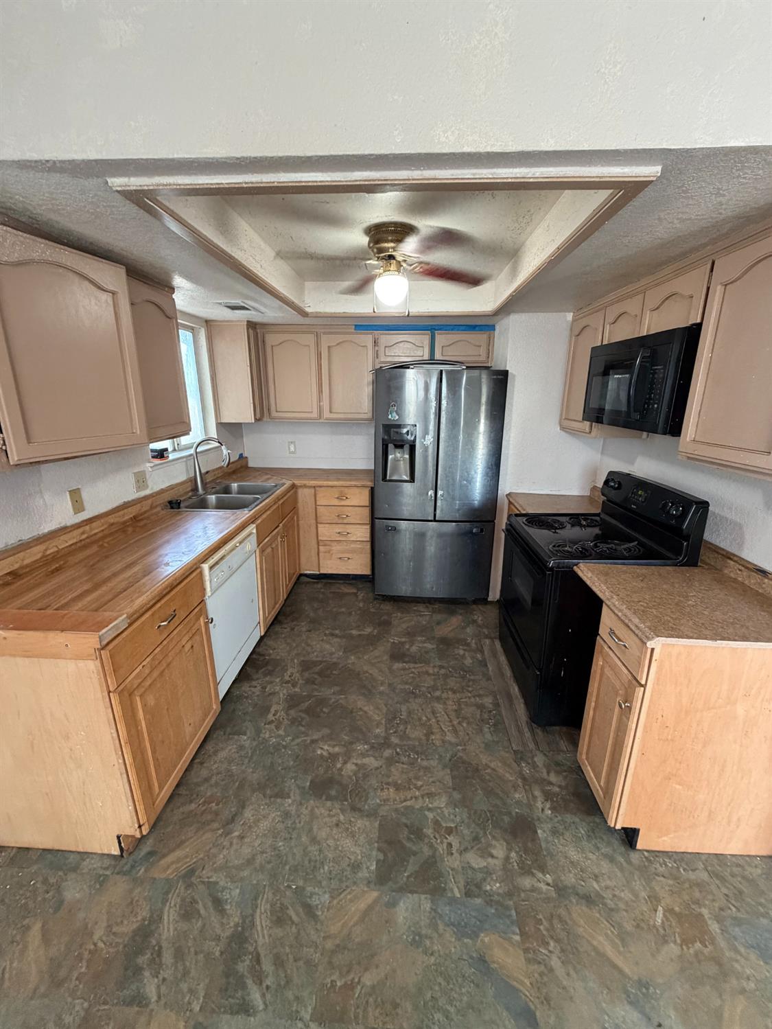 7741 24Th Ave, Lemoore, CA 93245