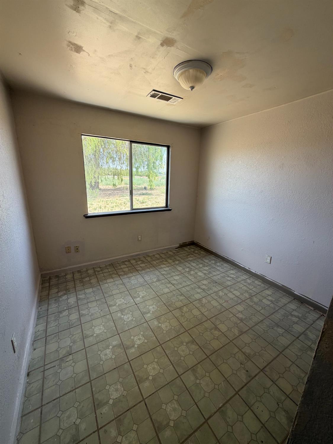 7741 24Th Ave, Lemoore, CA 93245