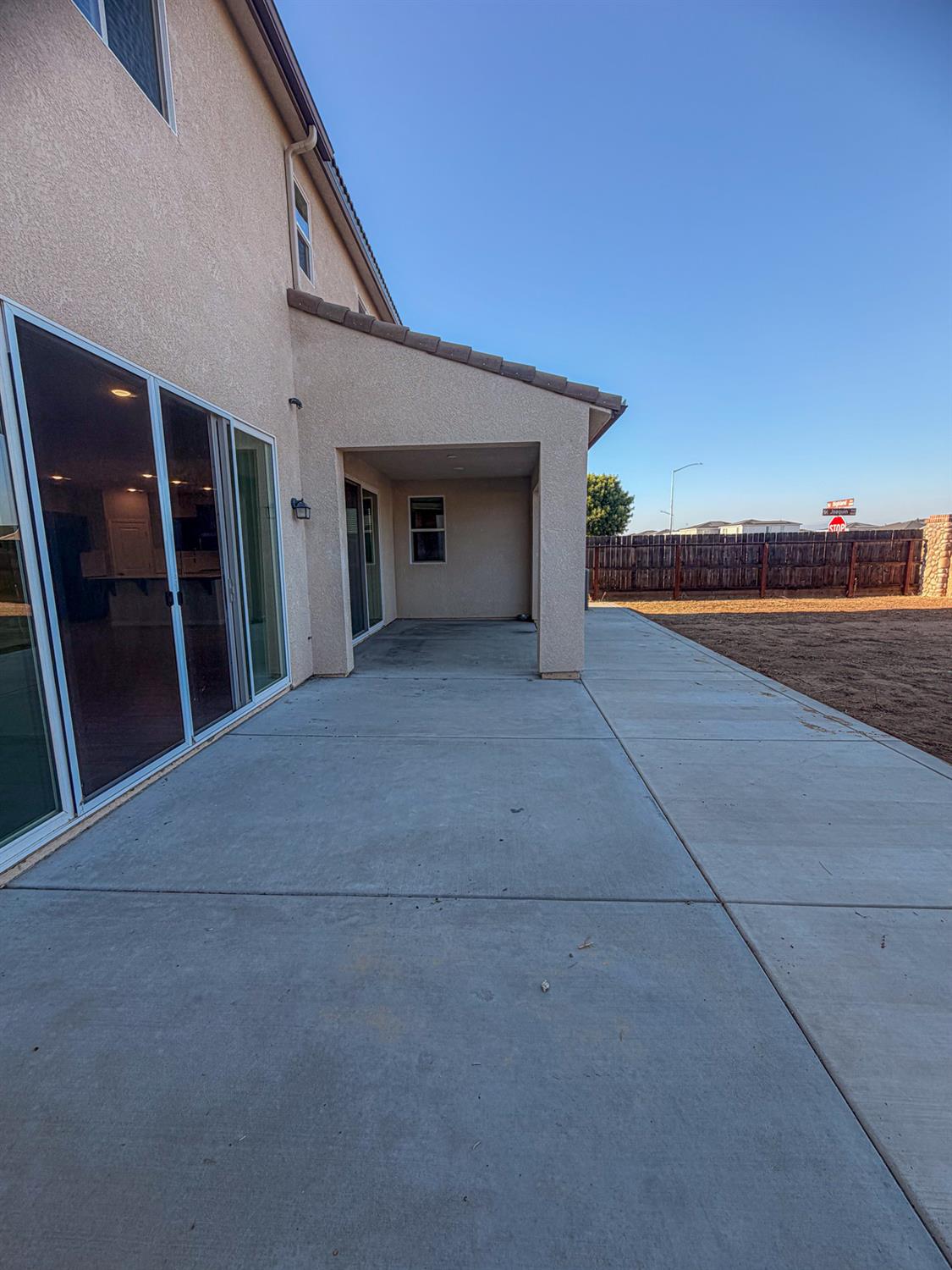 3335 Las Rosas Ave, Clovis, CA 93619