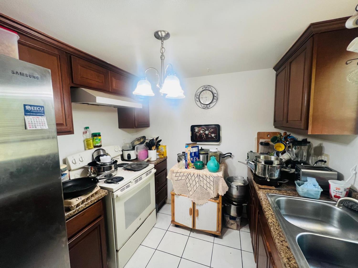 1029 E Cortland Ave, Fresno, CA 93704