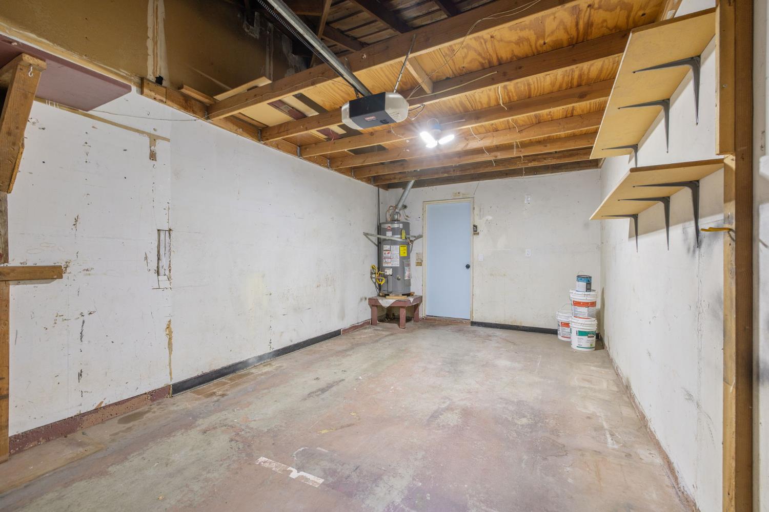 5451 W Santa Ana Ave, Fresno, CA 93722