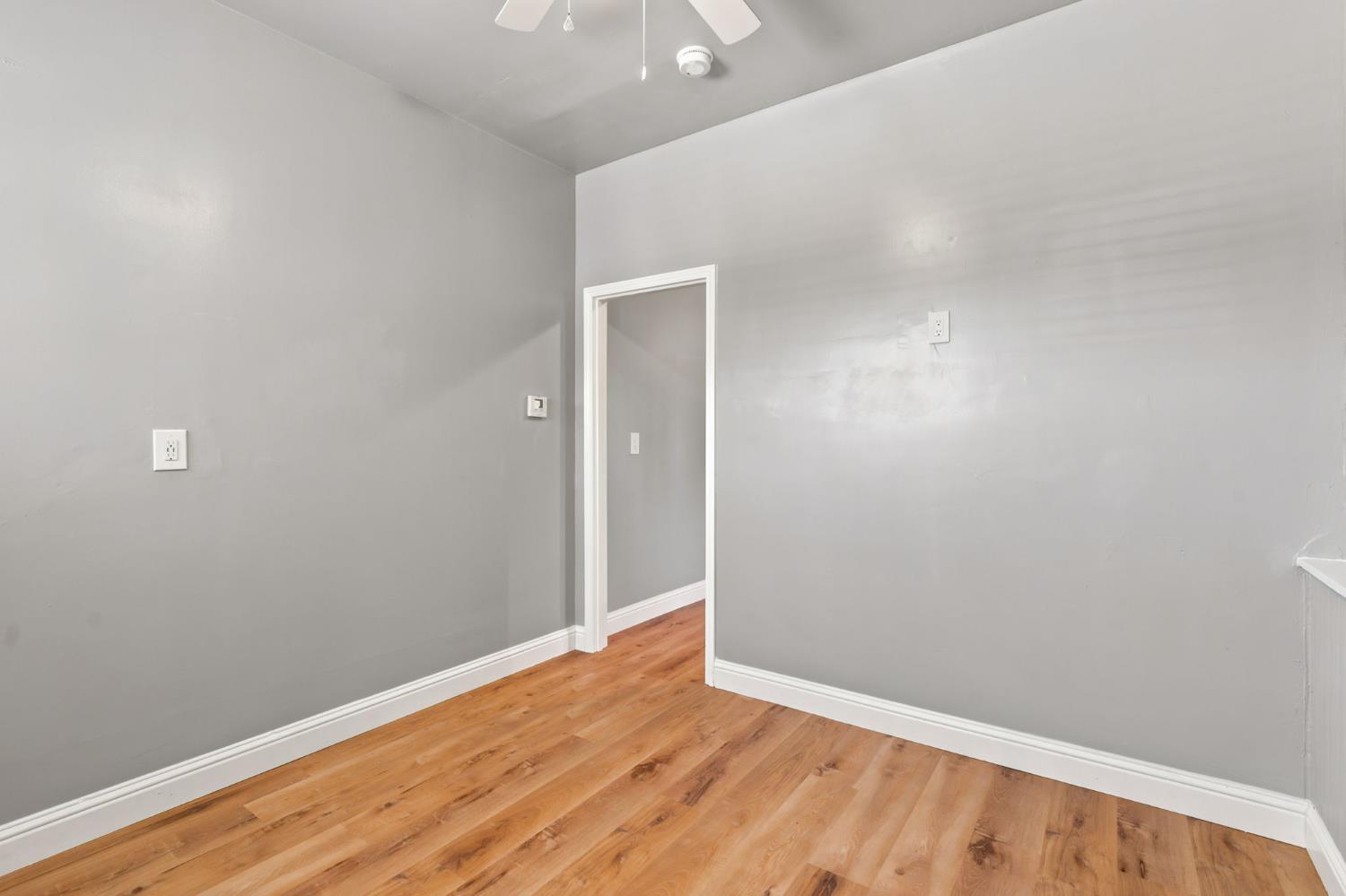 2975 E Austin Way, Fresno, CA 93726