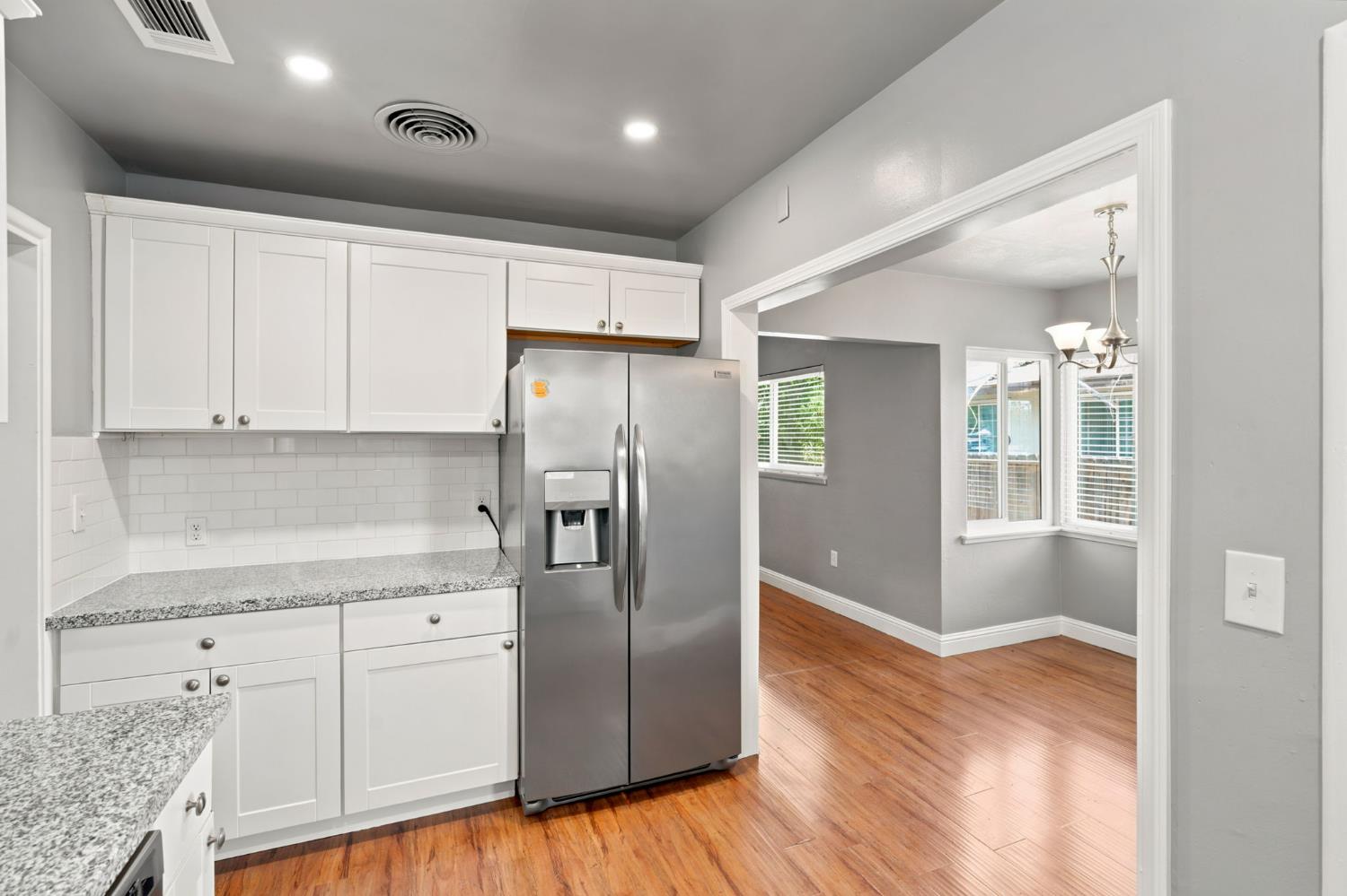 2975 E Austin Way, Fresno, CA 93726