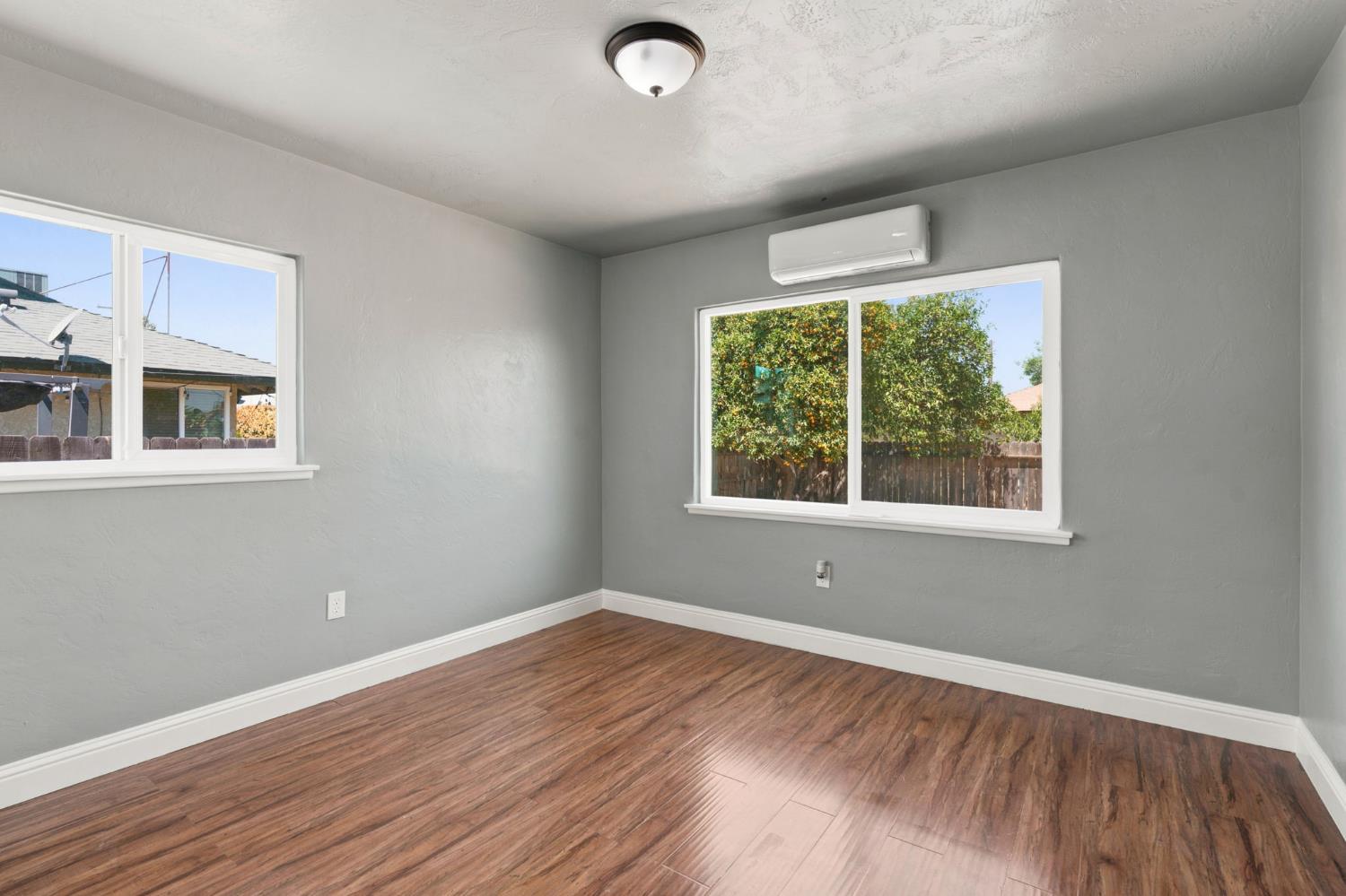 2975 E Austin Way, Fresno, CA 93726