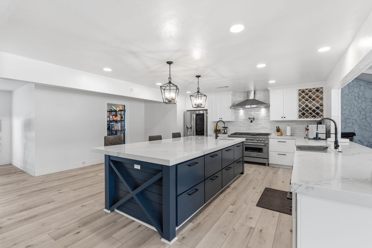 5820 E Alta Ave, Fresno, CA 93727
