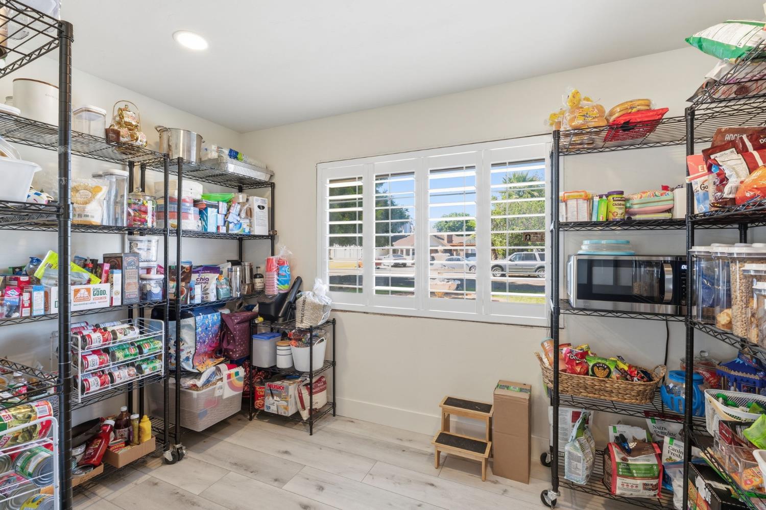 5820 E Alta Ave, Fresno, CA 93727