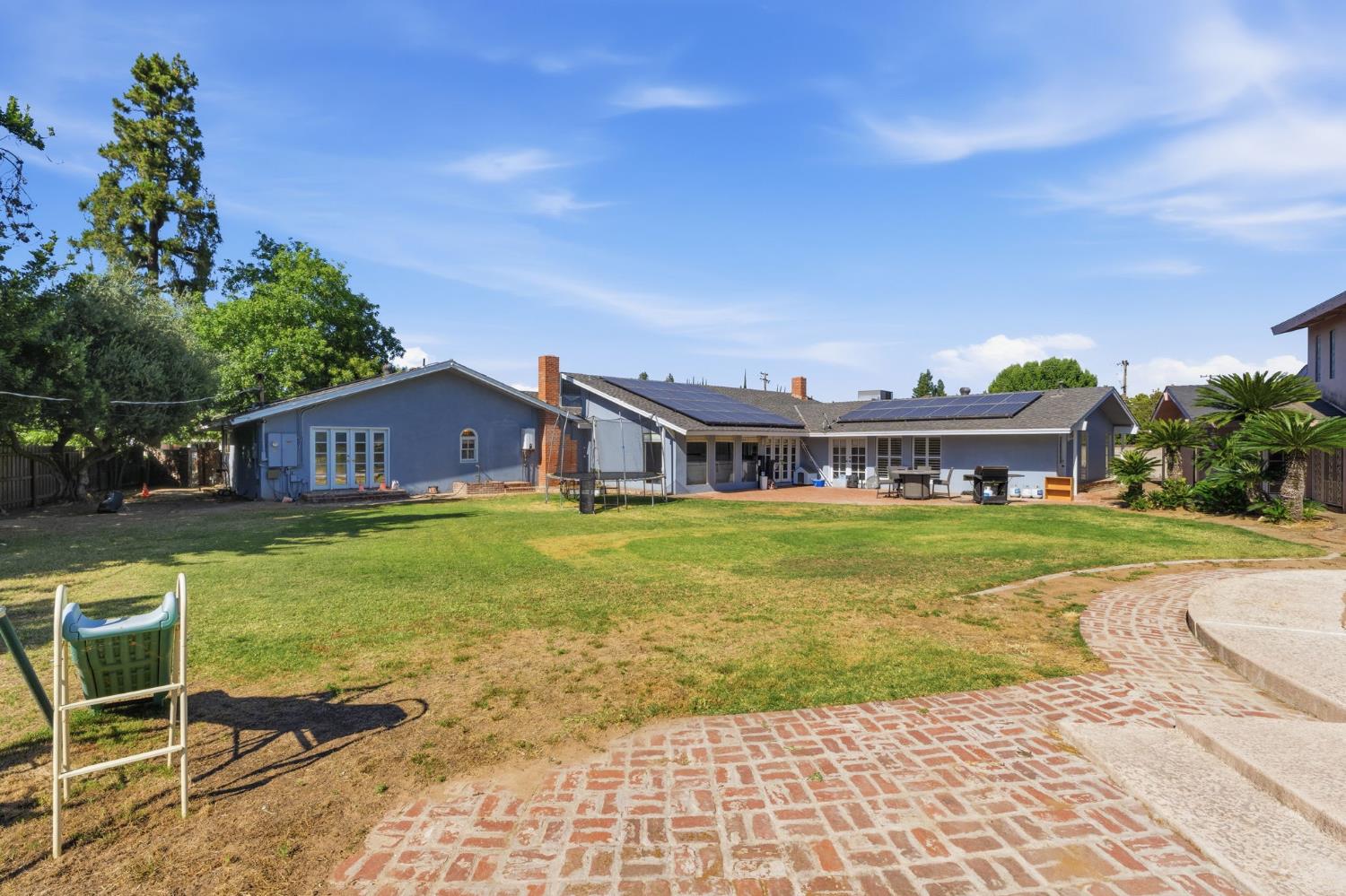 5820 E Alta Ave, Fresno, CA 93727