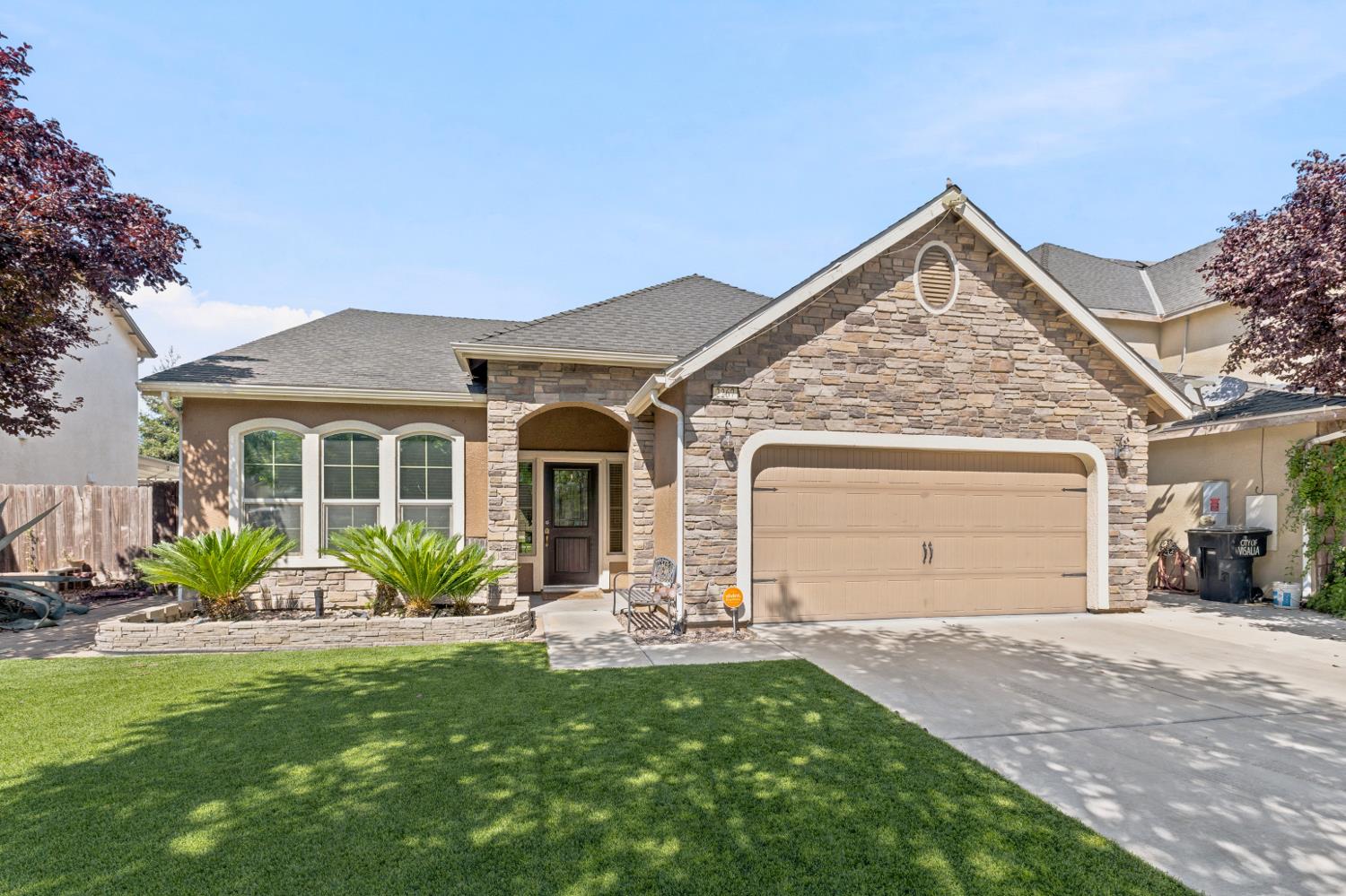2267 N Duke St, Visalia, CA 93291