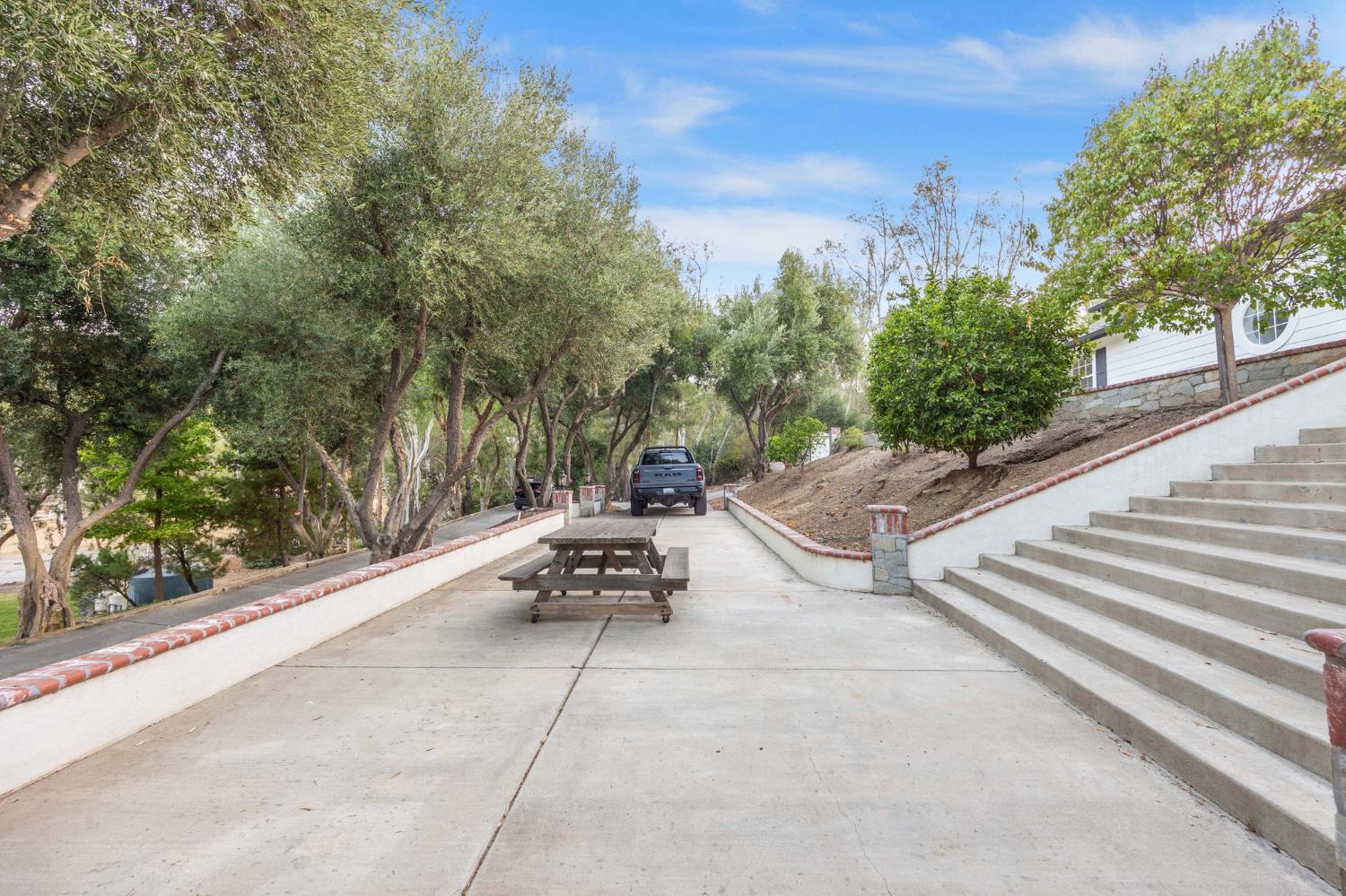 42761 Juniper St, Murrieta Valley, CA 92562