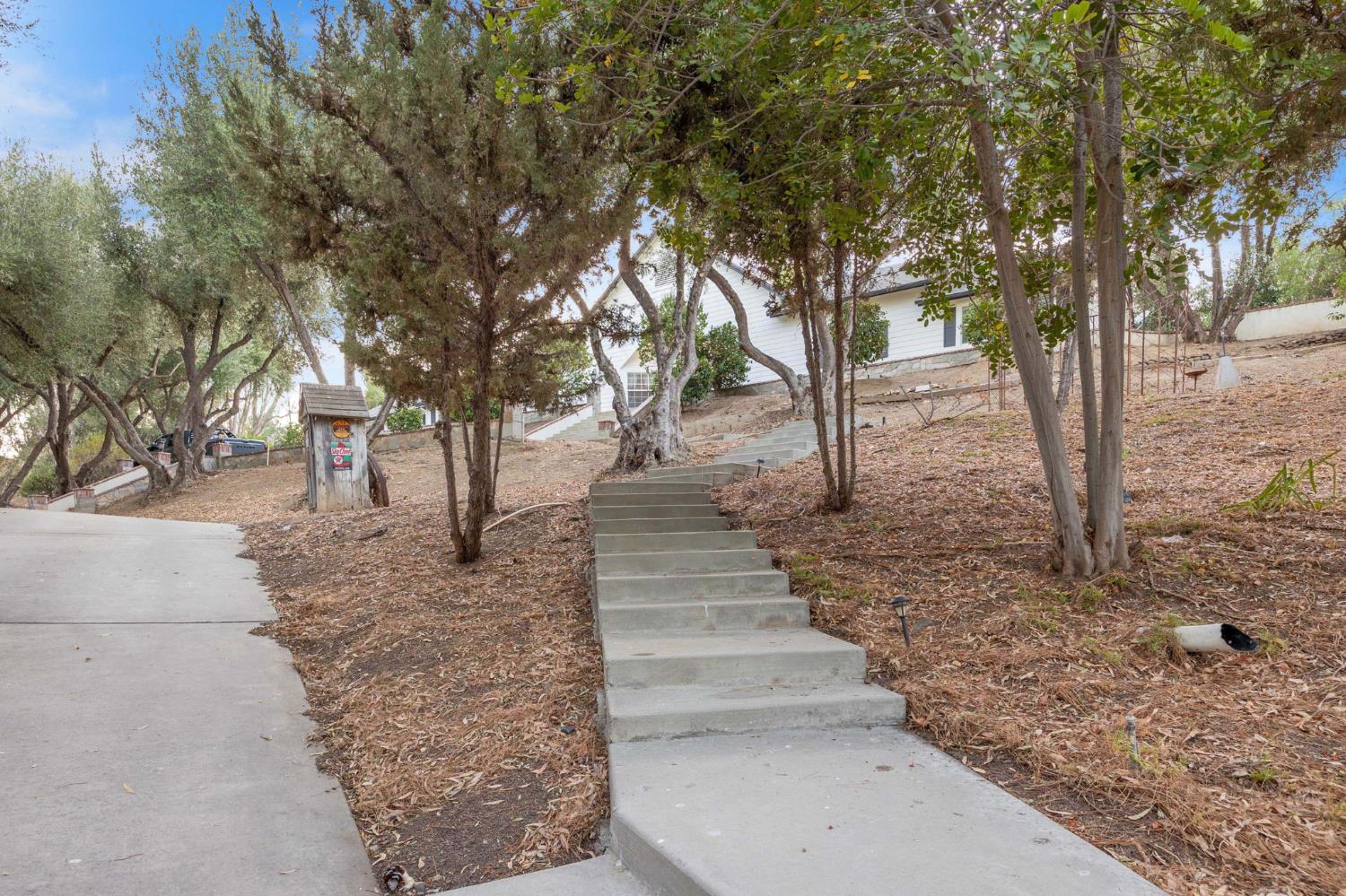 42761 Juniper St, Murrieta Valley, CA 92562